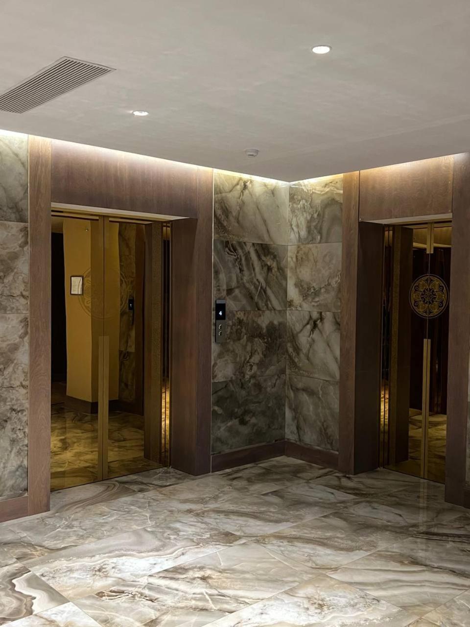 Sofia International Hotel Bisjkek Eksteriør bilde